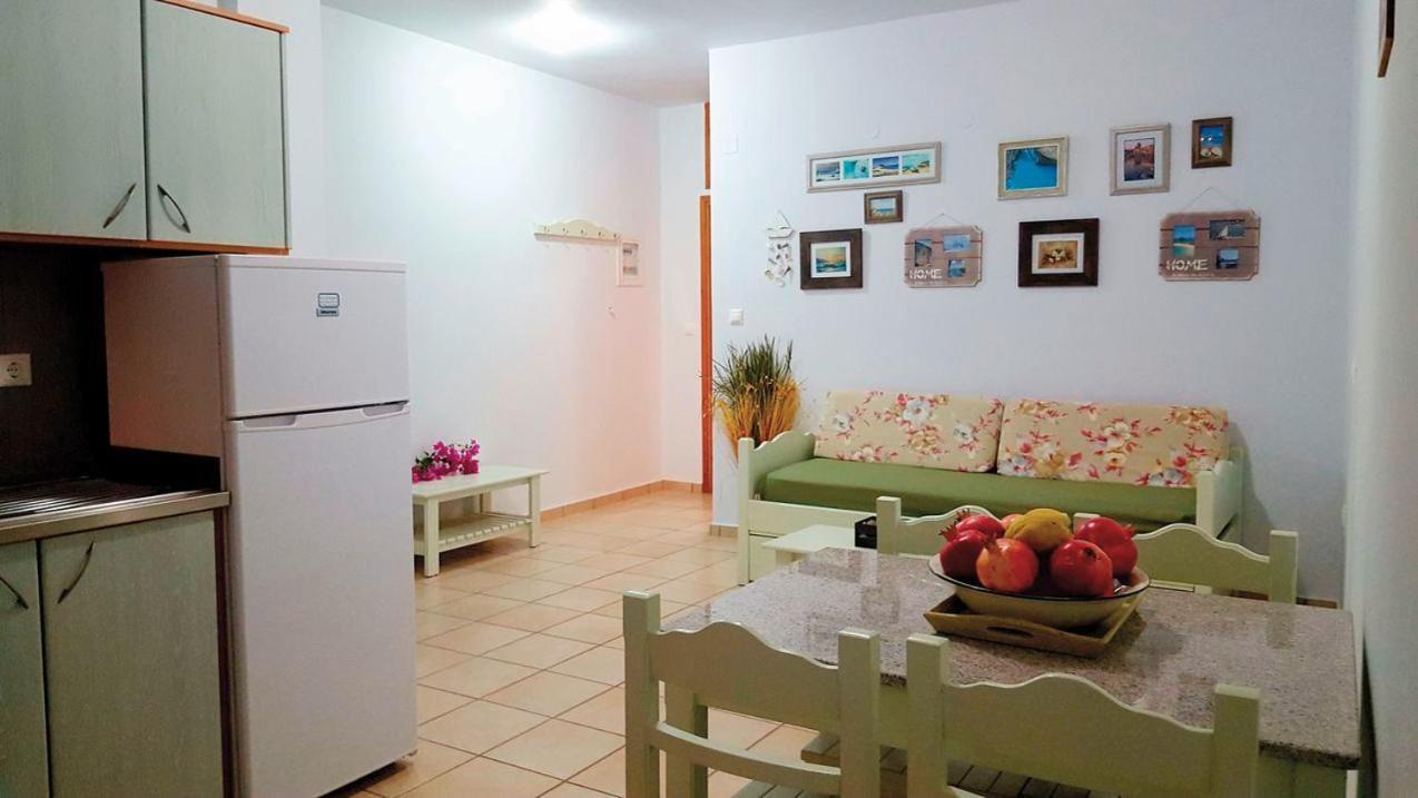 Bonos Apartments Stoúpa Zewnętrze zdjęcie